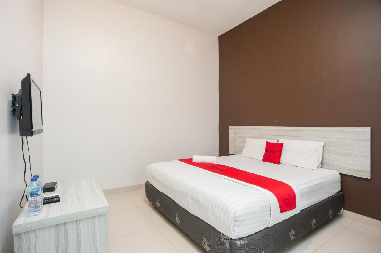 Reddoorz Syariah Near Taman Air Mancur Bogor Hotel Eksteriør billede