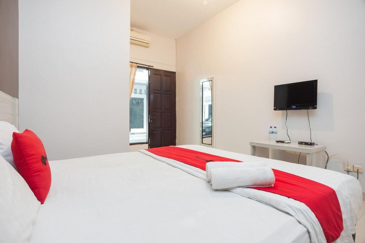 Reddoorz Syariah Near Taman Air Mancur Bogor Hotel Eksteriør billede