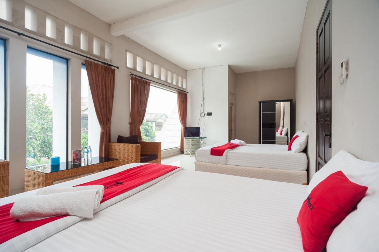 Reddoorz Syariah Near Taman Air Mancur Bogor Hotel Eksteriør billede