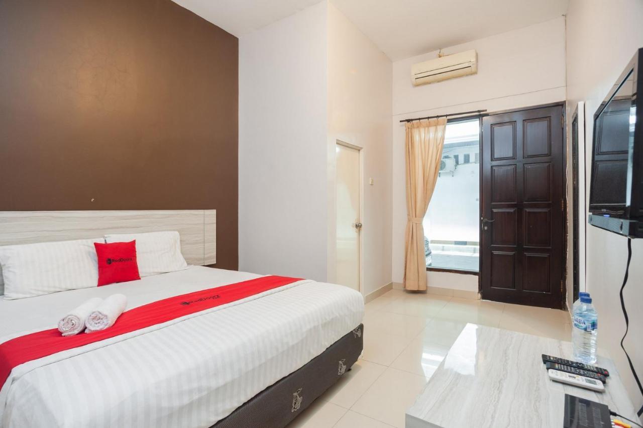 Reddoorz Syariah Near Taman Air Mancur Bogor Hotel Eksteriør billede