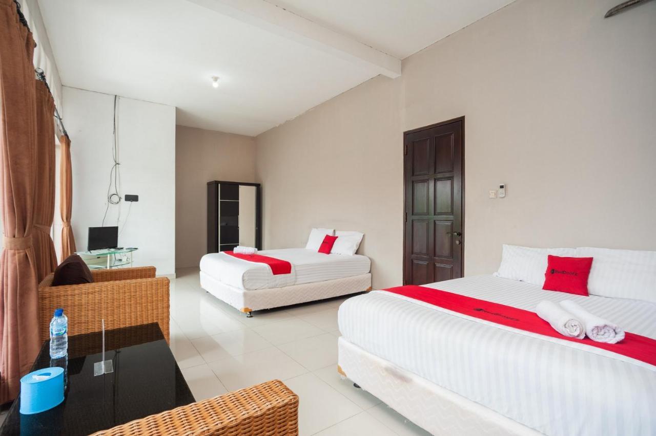 Reddoorz Syariah Near Taman Air Mancur Bogor Hotel Eksteriør billede