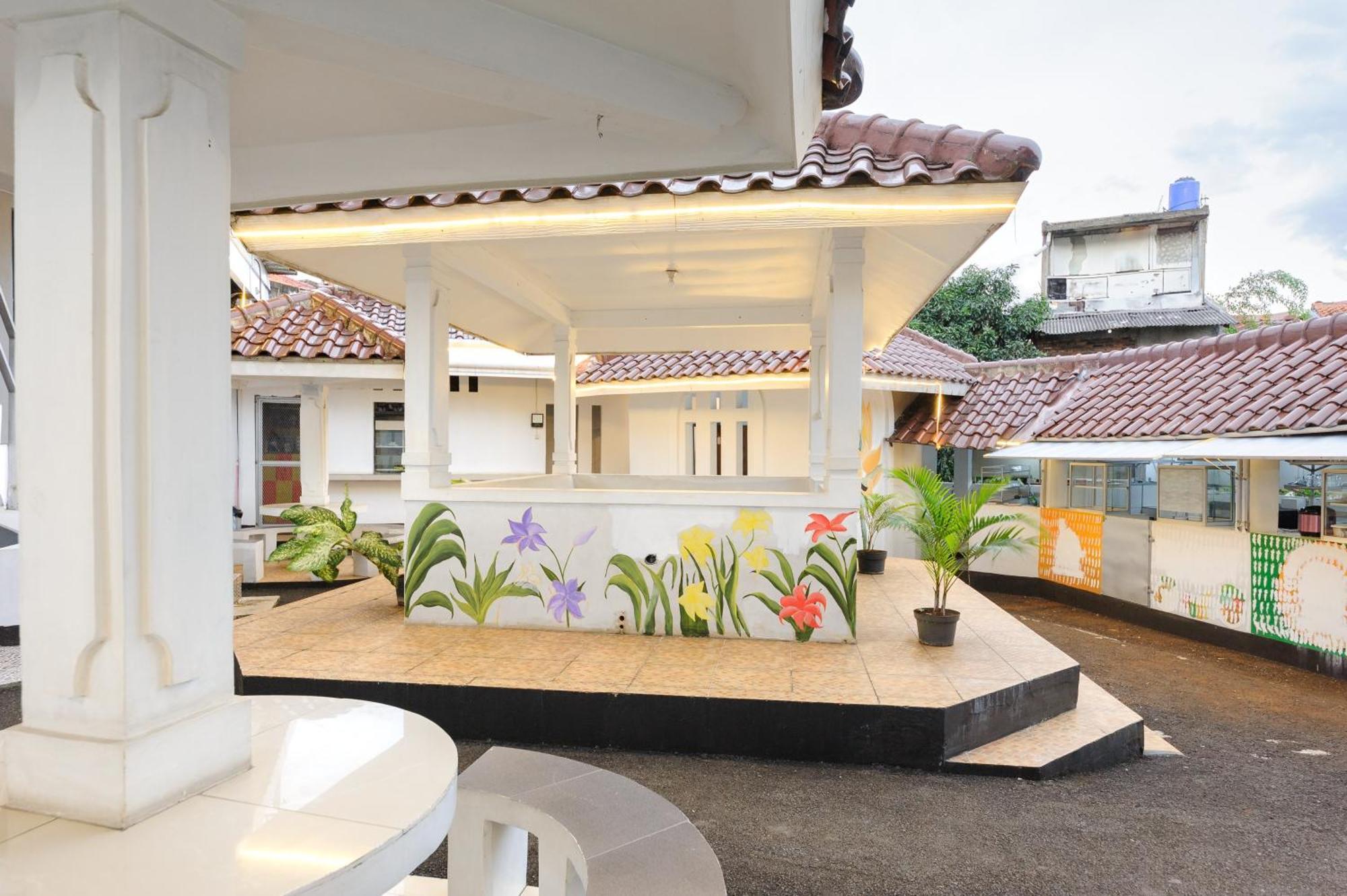 Reddoorz Syariah Near Taman Air Mancur Bogor Hotel Eksteriør billede